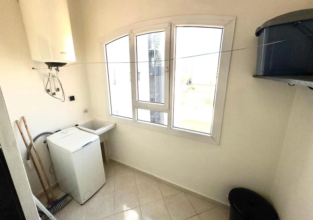 Luxury Family Apartment 5Min Beach Agádír 0*,  Maroko